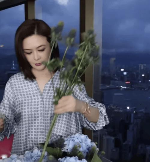 2025新澳门彩历史记录和关之琳62岁状态与关之琳62岁状态怎么样
